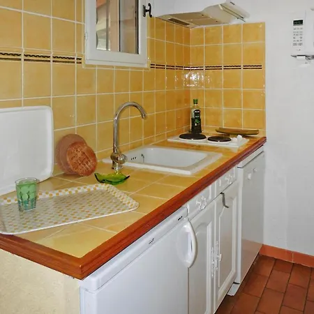 Pretty Tiny House With Sea View, * Le Lavandou